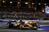 GP SINGAPORE, Lando Norris (GBR) McLaren MCL38.

22.09.2024. Formula 1 World Championship, Rd 18, Singapore Grand Prix, Marina Bay Street Circuit, Singapore, Gara Day.

 - www.xpbimages.com, EMail: requests@xpbimages.com © Copyright: Coates / XPB Images