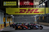 GP SINGAPORE, Carlos Sainz Jr (ESP) Ferrari SF-24 e Yuki Tsunoda (JPN) RB VCARB 01 at the partenza of the race.

22.09.2024. Formula 1 World Championship, Rd 18, Singapore Grand Prix, Marina Bay Street Circuit, Singapore, Gara Day.

 - www.xpbimages.com, EMail: requests@xpbimages.com © Copyright: Coates / XPB Images