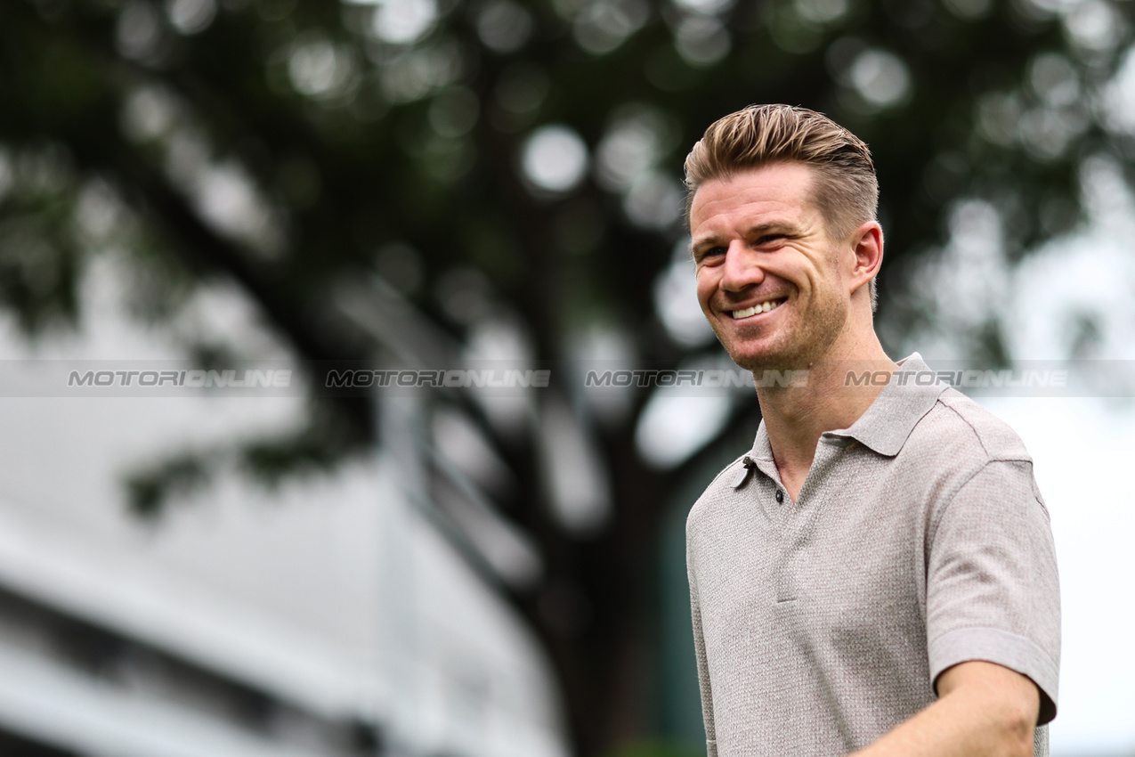 GP SINGAPORE, Nico Hulkenberg (GER), Haas F1 Team 
19.09.2024. Formula 1 World Championship, Rd 18, Singapore Grand Prix, Marina Bay Street Circuit, Singapore, Preparation Day.
- www.xpbimages.com, EMail: requests@xpbimages.com © Copyright: Charniaux / XPB Images