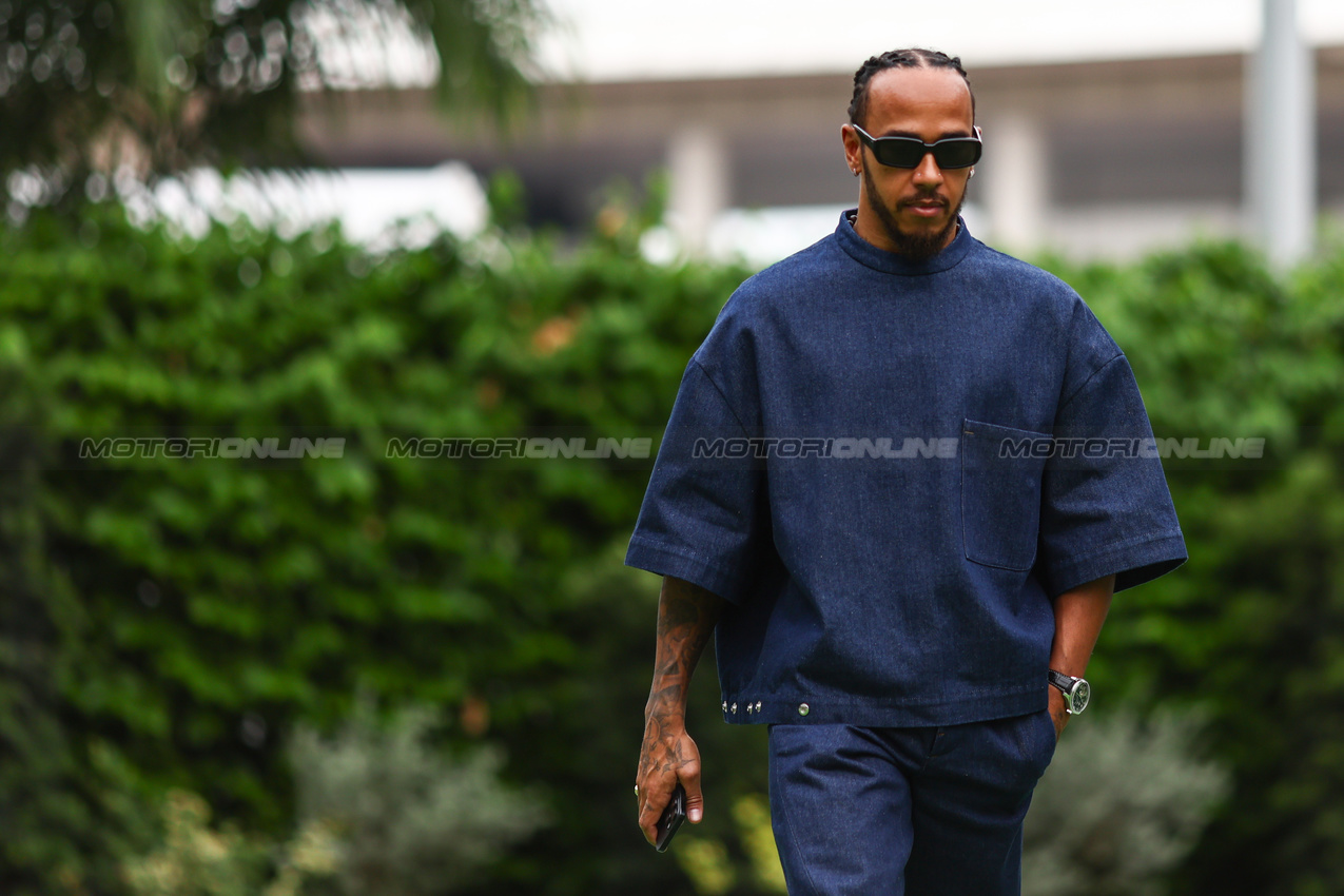 GP SINGAPORE, Lewis Hamilton (GBR), Mercedes AMG F1  
19.09.2024. Formula 1 World Championship, Rd 18, Singapore Grand Prix, Marina Bay Street Circuit, Singapore, Preparation Day.
- www.xpbimages.com, EMail: requests@xpbimages.com © Copyright: Charniaux / XPB Images