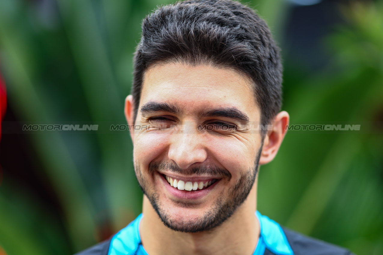 GP SINGAPORE, Esteban Ocon (FRA), Alpine F1 Team 
19.09.2024. Formula 1 World Championship, Rd 18, Singapore Grand Prix, Marina Bay Street Circuit, Singapore, Preparation Day.
- www.xpbimages.com, EMail: requests@xpbimages.com © Copyright: Charniaux / XPB Images