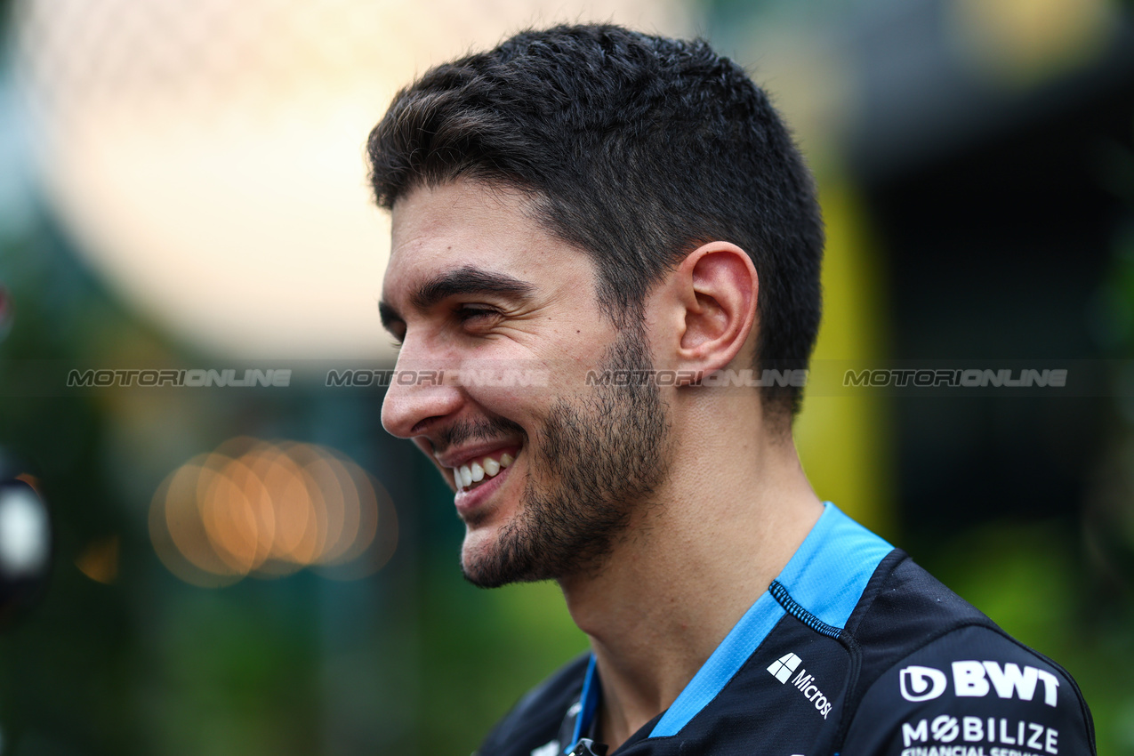 GP SINGAPORE, Esteban Ocon (FRA), Alpine F1 Team 
19.09.2024. Formula 1 World Championship, Rd 18, Singapore Grand Prix, Marina Bay Street Circuit, Singapore, Preparation Day.
- www.xpbimages.com, EMail: requests@xpbimages.com © Copyright: Charniaux / XPB Images