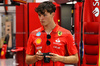 GP SINGAPORE, Oliver Bearman (GBR) Ferrari Reserve Driver with a Leica lensed camera.

19.09.2024. Formula 1 World Championship, Rd 18, Singapore Grand Prix, Marina Bay Street Circuit, Singapore, Preparation Day.

 - www.xpbimages.com, EMail: requests@xpbimages.com © Copyright: Coates / XPB Images
