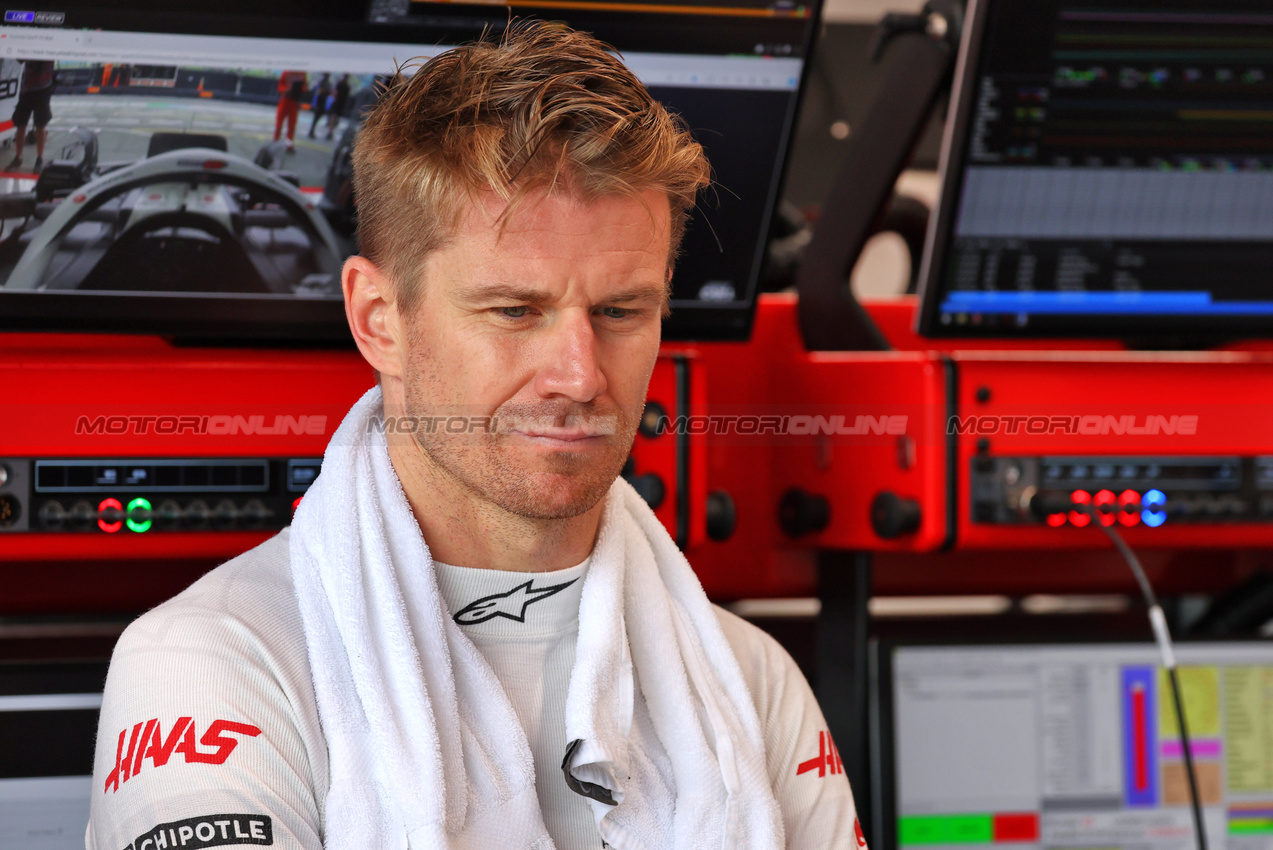 GP SINGAPORE, Nico Hulkenberg (GER) Haas F1 Team.

21.09.2024. Formula 1 World Championship, Rd 18, Singapore Grand Prix, Marina Bay Street Circuit, Singapore, Qualifiche Day.

- www.xpbimages.com, EMail: requests@xpbimages.com © Copyright: Batchelor / XPB Images