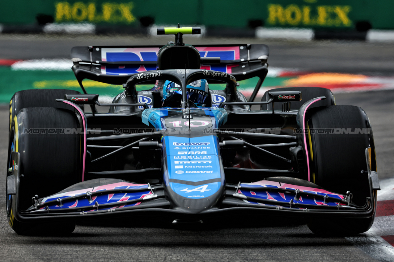 GP SINGAPORE, Pierre Gasly (FRA) Alpine F1 Team A524.

21.09.2024. Formula 1 World Championship, Rd 18, Singapore Grand Prix, Marina Bay Street Circuit, Singapore, Qualifiche Day.

 - www.xpbimages.com, EMail: requests@xpbimages.com © Copyright: Coates / XPB Images