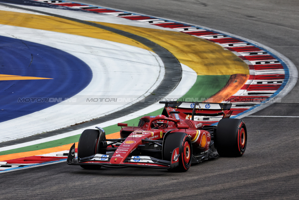 GP SINGAPORE, Charles Leclerc (MON) Ferrari SF-24.

21.09.2024. Formula 1 World Championship, Rd 18, Singapore Grand Prix, Marina Bay Street Circuit, Singapore, Qualifiche Day.

- www.xpbimages.com, EMail: requests@xpbimages.com © Copyright: Moy / XPB Images