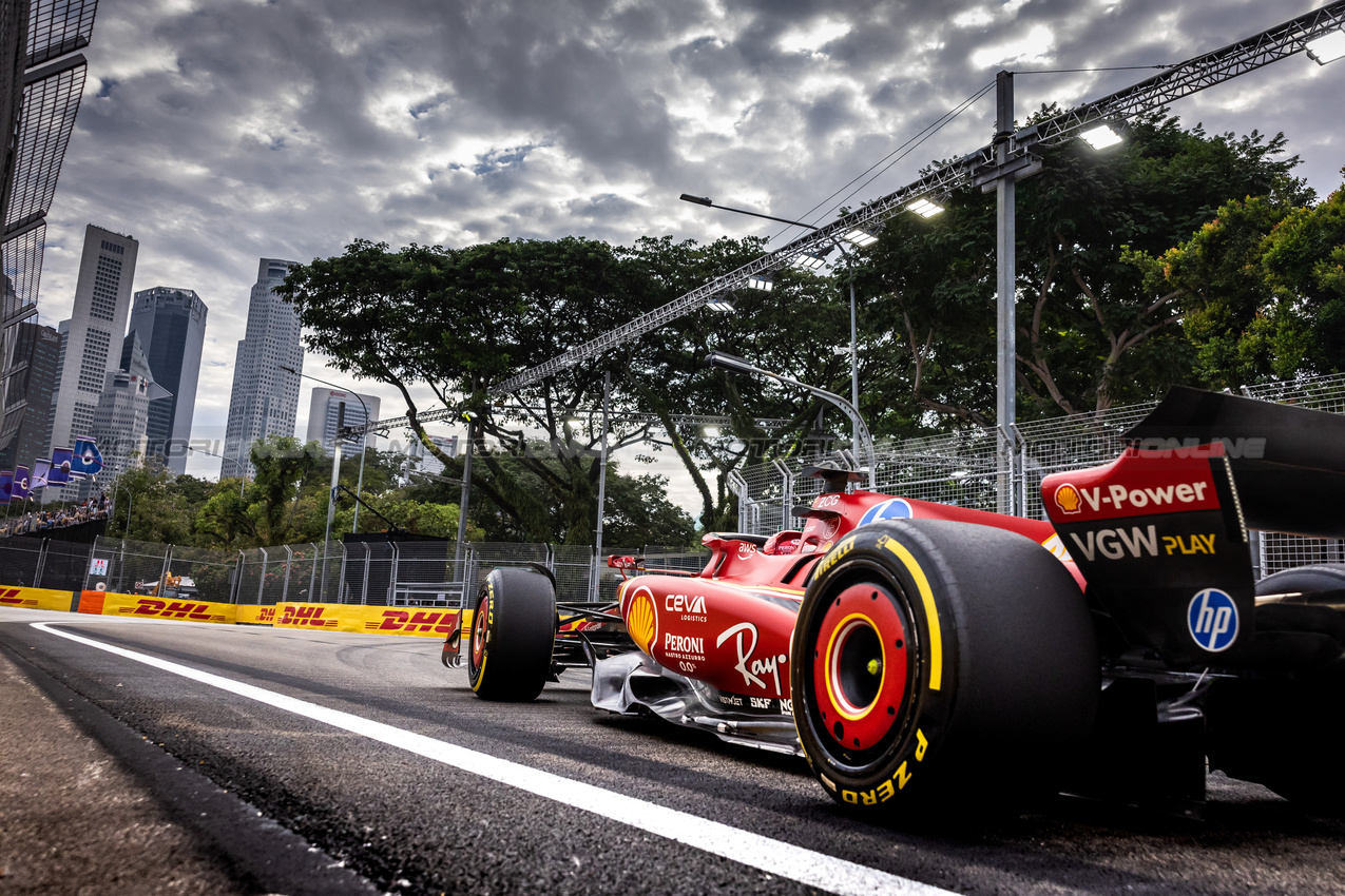 GP SINGAPORE, Charles Leclerc (MON) Ferrari SF-24.

21.09.2024. Formula 1 World Championship, Rd 18, Singapore Grand Prix, Marina Bay Street Circuit, Singapore, Qualifiche Day.

- www.xpbimages.com, EMail: requests@xpbimages.com © Copyright: Bearne / XPB Images