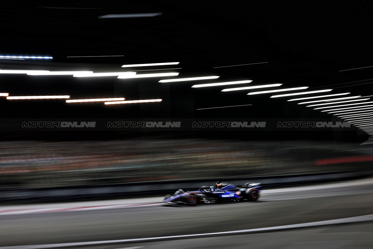 GP SINGAPORE, Alexander Albon (THA) Williams Racing FW46.

21.09.2024. Formula 1 World Championship, Rd 18, Singapore Grand Prix, Marina Bay Street Circuit, Singapore, Qualifiche Day.

- www.xpbimages.com, EMail: requests@xpbimages.com © Copyright: Charniaux / XPB Images