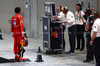 GP SINGAPORE, Carlos Sainz Jr (ESP) Ferrari after crashing in qualifying.

21.09.2024. Formula 1 World Championship, Rd 18, Singapore Grand Prix, Marina Bay Street Circuit, Singapore, Qualifiche Day.

- www.xpbimages.com, EMail: requests@xpbimages.com © Copyright: Batchelor / XPB Images