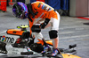 GP SINGAPORE, Pole sitter Lando Norris (GBR) McLaren MCL38 in qualifying parc ferme.

21.09.2024. Formula 1 World Championship, Rd 18, Singapore Grand Prix, Marina Bay Street Circuit, Singapore, Qualifiche Day.

 - www.xpbimages.com, EMail: requests@xpbimages.com © Copyright: Coates / XPB Images