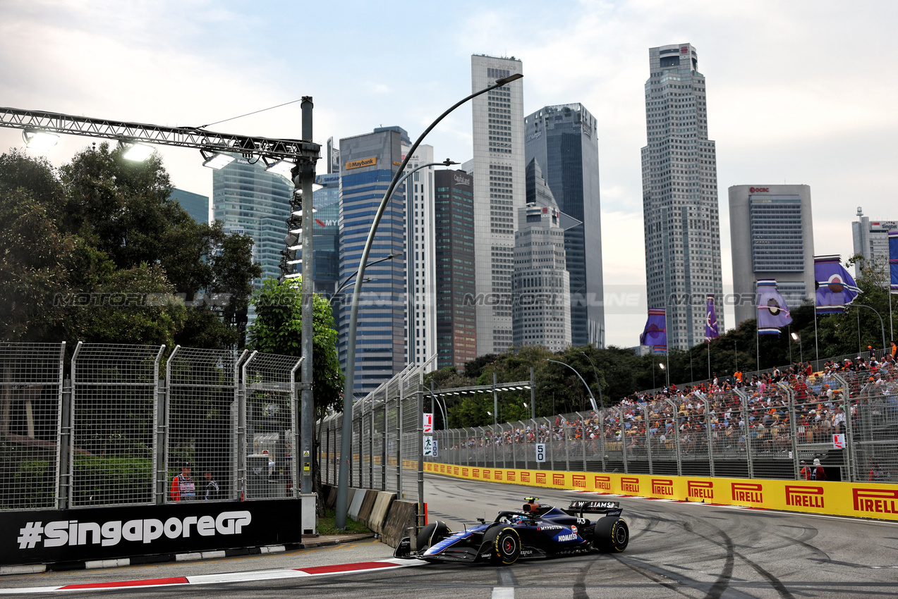 GP SINGAPORE, Franco Colapinto (ARG) Williams Racing FW46.

20.09.2024. Formula 1 World Championship, Rd 18, Singapore Grand Prix, Marina Bay Street Circuit, Singapore, Practice Day.

 - www.xpbimages.com, EMail: requests@xpbimages.com © Copyright: Coates / XPB Images