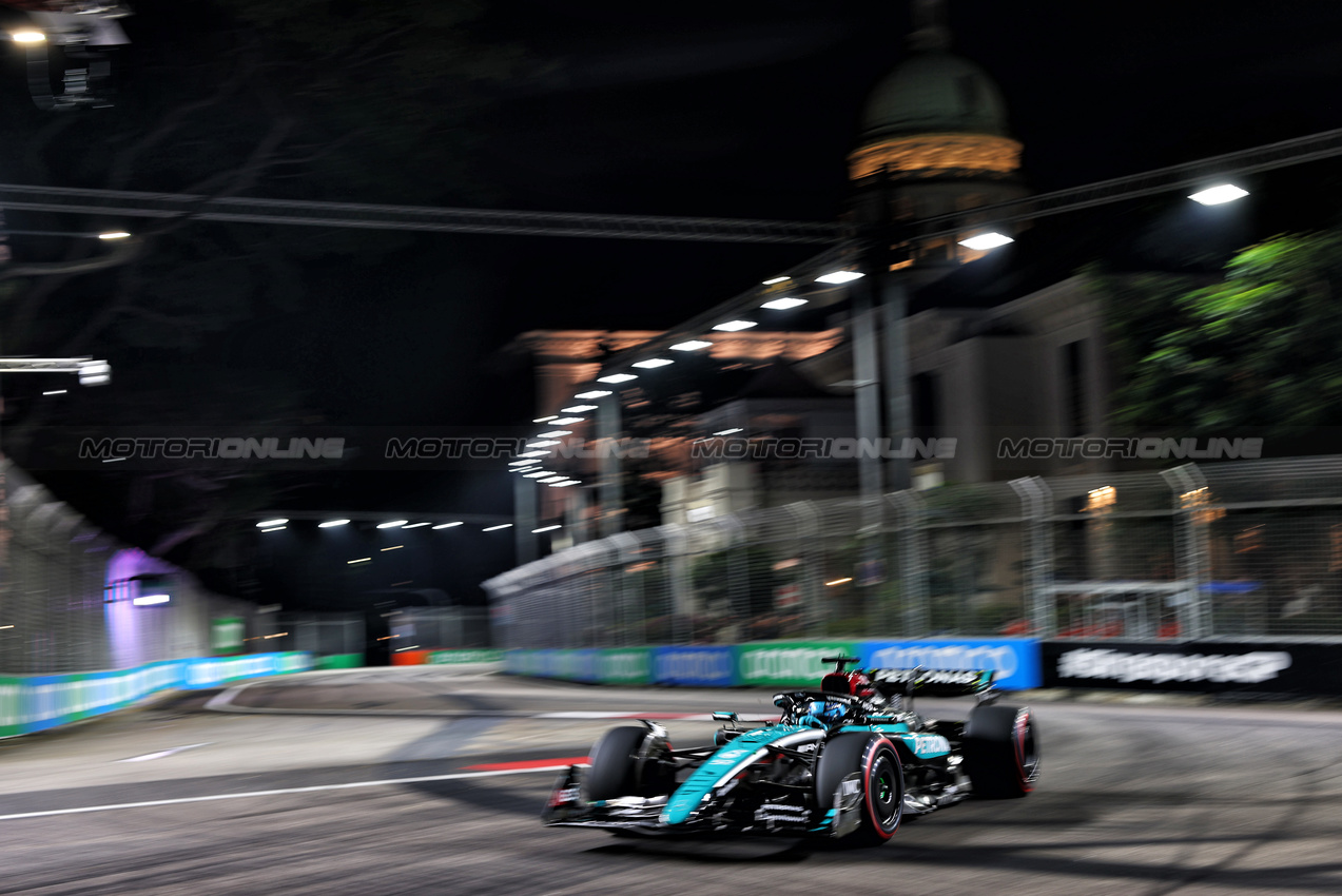 GP SINGAPORE, George Russell (GBR) Mercedes AMG F1 W15.

20.09.2024. Formula 1 World Championship, Rd 18, Singapore Grand Prix, Marina Bay Street Circuit, Singapore, Practice Day.

 - www.xpbimages.com, EMail: requests@xpbimages.com © Copyright: Coates / XPB Images