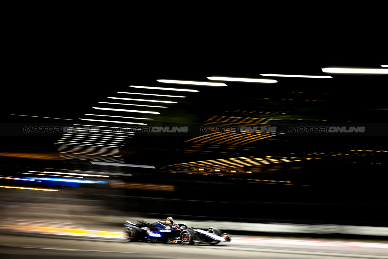 GP SINGAPORE, Franco Colapinto (ARG) Williams Racing FW46.

20.09.2024. Formula 1 World Championship, Rd 18, Singapore Grand Prix, Marina Bay Street Circuit, Singapore, Practice Day.

- www.xpbimages.com, EMail: requests@xpbimages.com © Copyright: Bearne / XPB Images