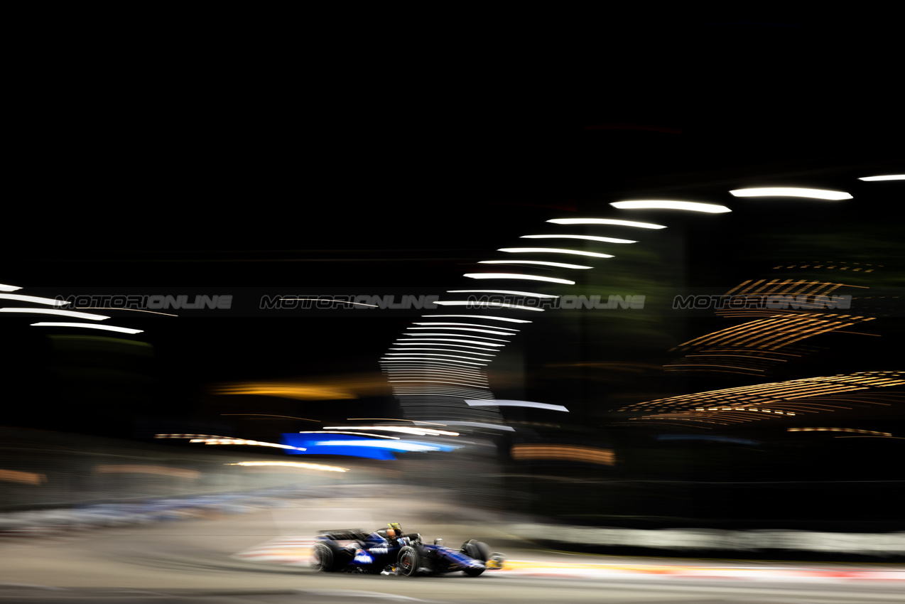 GP SINGAPORE, Franco Colapinto (ARG) Williams Racing FW46.

20.09.2024. Formula 1 World Championship, Rd 18, Singapore Grand Prix, Marina Bay Street Circuit, Singapore, Practice Day.

- www.xpbimages.com, EMail: requests@xpbimages.com © Copyright: Bearne / XPB Images