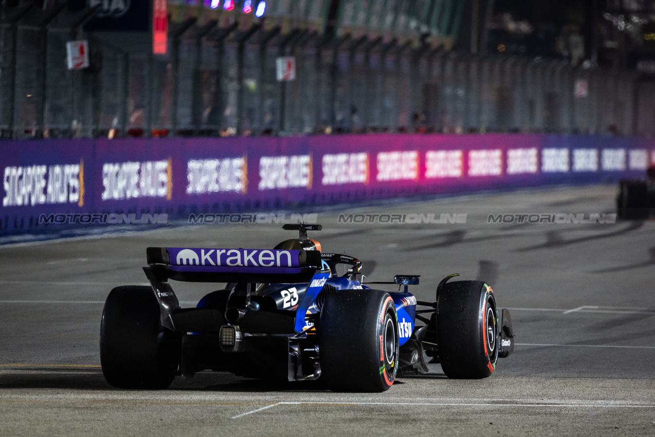 GP SINGAPORE, Alexander Albon (THA) Williams Racing FW46.

20.09.2024. Formula 1 World Championship, Rd 18, Singapore Grand Prix, Marina Bay Street Circuit, Singapore, Practice Day.

- www.xpbimages.com, EMail: requests@xpbimages.com © Copyright: Bearne / XPB Images