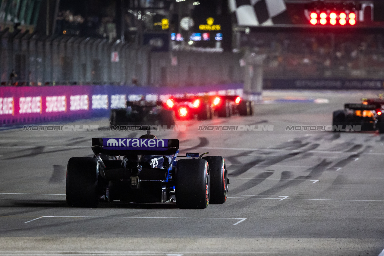 GP SINGAPORE, Alexander Albon (THA) Williams Racing FW46.

20.09.2024. Formula 1 World Championship, Rd 18, Singapore Grand Prix, Marina Bay Street Circuit, Singapore, Practice Day.

- www.xpbimages.com, EMail: requests@xpbimages.com © Copyright: Bearne / XPB Images