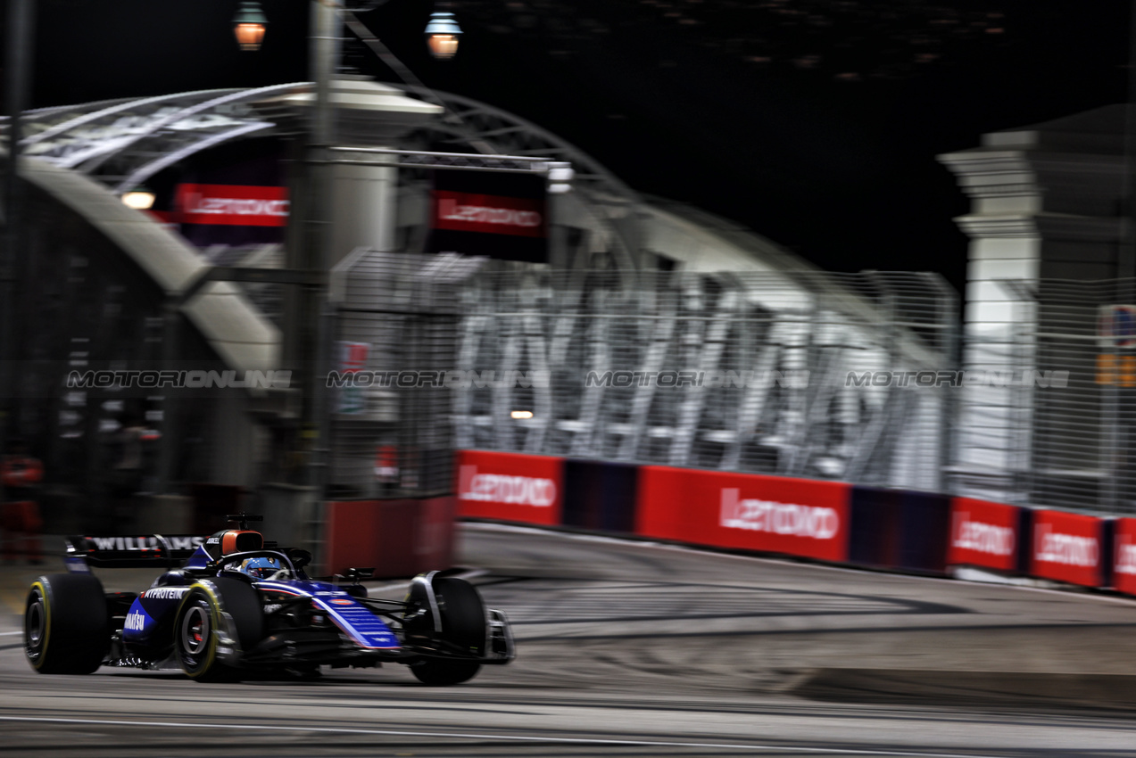 GP SINGAPORE, Alexander Albon (THA) Williams Racing FW46.

20.09.2024. Formula 1 World Championship, Rd 18, Singapore Grand Prix, Marina Bay Street Circuit, Singapore, Practice Day.

 - www.xpbimages.com, EMail: requests@xpbimages.com © Copyright: Coates / XPB Images