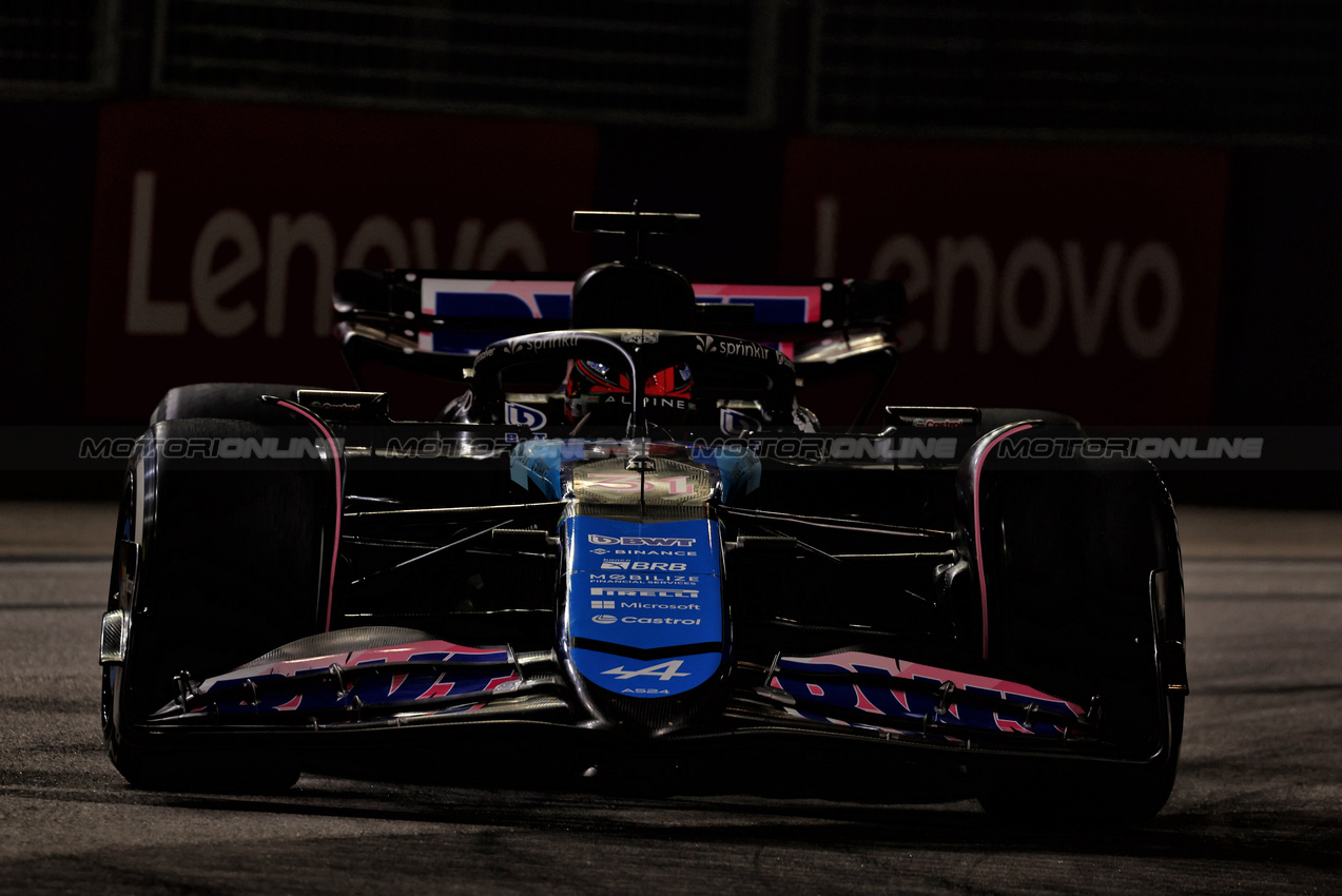 GP SINGAPORE, Esteban Ocon (FRA) Alpine F1 Team A524.

20.09.2024. Formula 1 World Championship, Rd 18, Singapore Grand Prix, Marina Bay Street Circuit, Singapore, Practice Day.

 - www.xpbimages.com, EMail: requests@xpbimages.com © Copyright: Coates / XPB Images