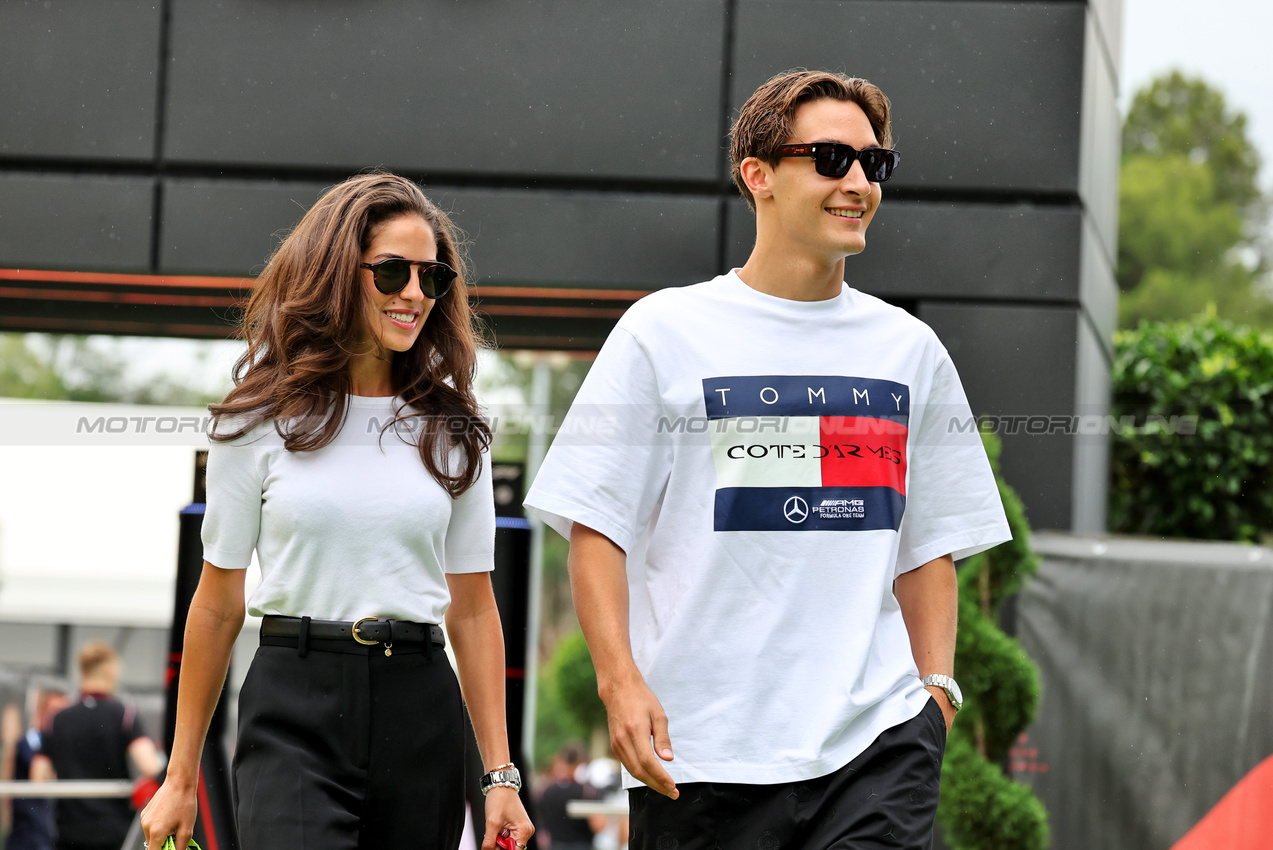 GP SPAGNA, (L to R): Carmen Montero Mundt with her boyfriend George Russell (GBR) Mercedes AMG F1.

23.06.2024. Formula 1 World Championship, Rd 10, Spanish Grand Prix, Barcelona, Spain, Gara Day.

- www.xpbimages.com, EMail: requests@xpbimages.com © Copyright: Moy / XPB Images