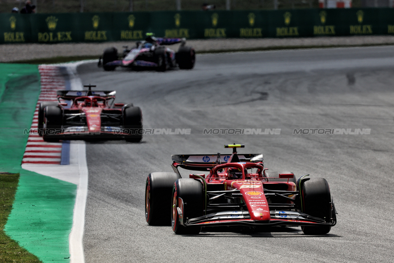 GP SPAGNA, Carlos Sainz Jr (ESP) Ferrari SF-24.

23.06.2024. Formula 1 World Championship, Rd 10, Spanish Grand Prix, Barcelona, Spain, Gara Day.

- www.xpbimages.com, EMail: requests@xpbimages.com © Copyright: Batchelor / XPB Images