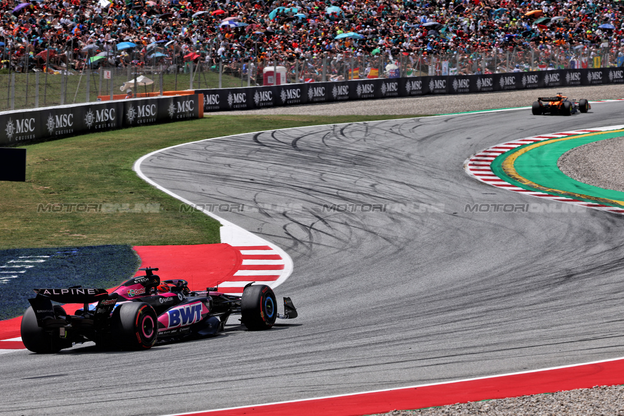 GP SPAGNA, Esteban Ocon (FRA) Alpine F1 Team A524.

23.06.2024. Formula 1 World Championship, Rd 10, Spanish Grand Prix, Barcelona, Spain, Gara Day.

- www.xpbimages.com, EMail: requests@xpbimages.com © Copyright: Batchelor / XPB Images