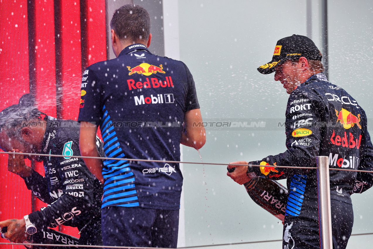 GP SPAGNA, Gara winner Max Verstappen (NLD) Red Bull Racing celebrates on the podium.

23.06.2024. Formula 1 World Championship, Rd 10, Spanish Grand Prix, Barcelona, Spain, Gara Day.

- www.xpbimages.com, EMail: requests@xpbimages.com © Copyright: Batchelor / XPB Images