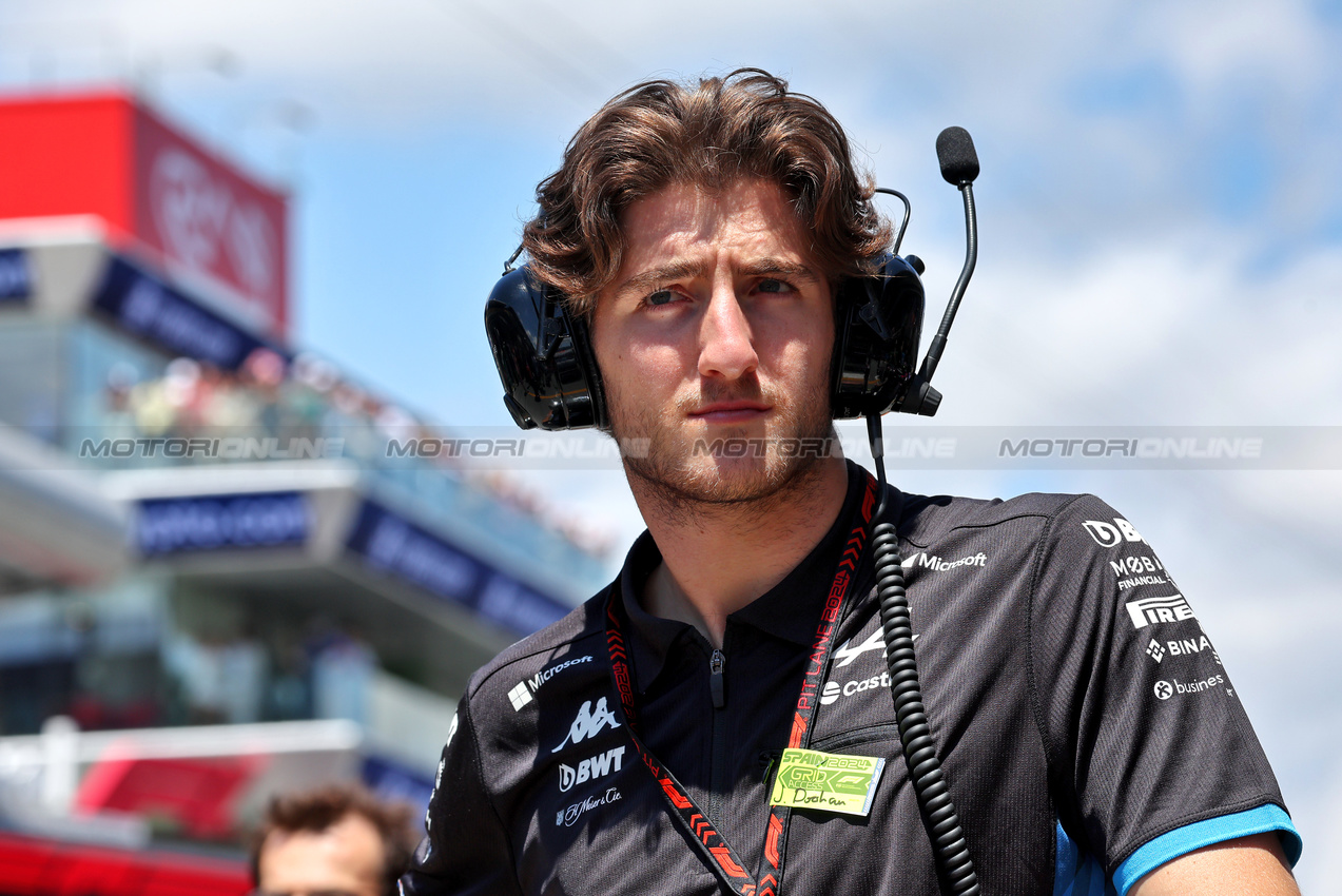 GP SPAGNA, Jack Doohan (AUS) Alpine F1 Team Reserve Driver on the grid.

23.06.2024. Formula 1 World Championship, Rd 10, Spanish Grand Prix, Barcelona, Spain, Gara Day.

- www.xpbimages.com, EMail: requests@xpbimages.com © Copyright: Moy / XPB Images