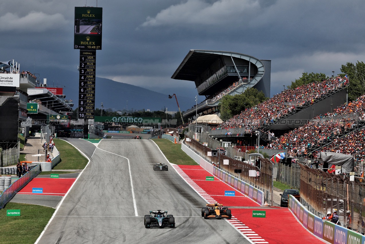 GP SPAGNA, George Russell (GBR) Mercedes AMG F1 W15.

23.06.2024. Formula 1 World Championship, Rd 10, Spanish Grand Prix, Barcelona, Spain, Gara Day.

- www.xpbimages.com, EMail: requests@xpbimages.com © Copyright: Moy / XPB Images