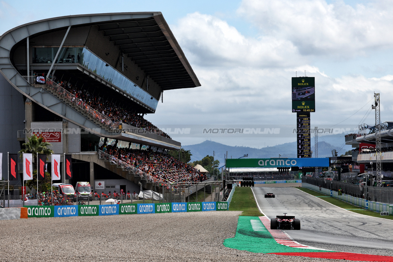 GP SPAGNA, Charles Leclerc (MON) Ferrari SF-24.

23.06.2024. Formula 1 World Championship, Rd 10, Spanish Grand Prix, Barcelona, Spain, Gara Day.

 - www.xpbimages.com, EMail: requests@xpbimages.com © Copyright: Coates / XPB Images