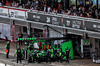 GP SPAGNA, Zhou Guanyu (CHN) Sauber C44 makes a pit stop.

23.06.2024. Formula 1 World Championship, Rd 10, Spanish Grand Prix, Barcelona, Spain, Gara Day.

 - www.xpbimages.com, EMail: requests@xpbimages.com © Copyright: Coates / XPB Images