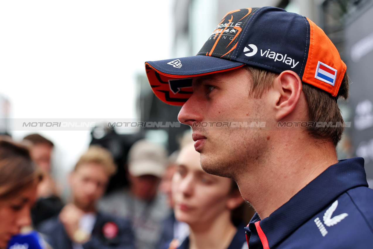 GP SPAGNA, Max Verstappen (NLD) Red Bull Racing.

20.06.2024. Formula 1 World Championship, Rd 10, Spanish Grand Prix, Barcelona, Spain, Preparation Day.

- www.xpbimages.com, EMail: requests@xpbimages.com © Copyright: Rew / XPB Images