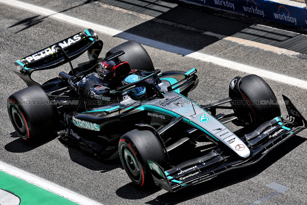 GP SPAGNA, George Russell (GBR) Mercedes AMG F1 W15.

22.06.2024. Formula 1 World Championship, Rd 10, Spanish Grand Prix, Barcelona, Spain, Qualifiche Day.

- www.xpbimages.com, EMail: requests@xpbimages.com © Copyright: Moy / XPB Images