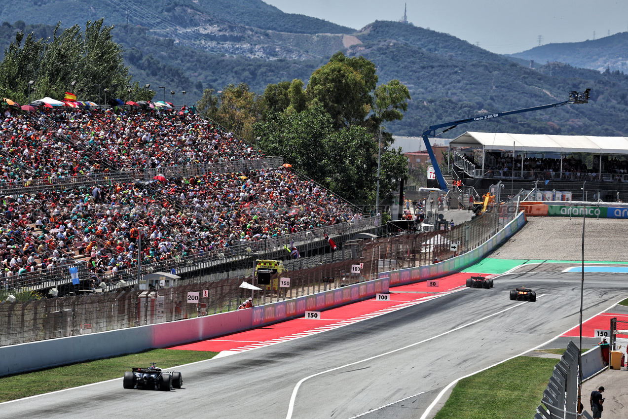 GP SPAGNA, Kevin Magnussen (DEN) Haas VF-24.

22.06.2024. Formula 1 World Championship, Rd 10, Spanish Grand Prix, Barcelona, Spain, Qualifiche Day.

- www.xpbimages.com, EMail: requests@xpbimages.com © Copyright: Moy / XPB Images