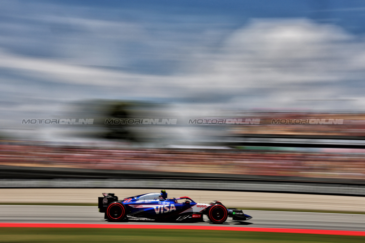 GP SPAGNA, Yuki Tsunoda (JPN) RB VCARB 01.

22.06.2024. Formula 1 World Championship, Rd 10, Spanish Grand Prix, Barcelona, Spain, Qualifiche Day.

- www.xpbimages.com, EMail: requests@xpbimages.com © Copyright: Charniaux / XPB Images