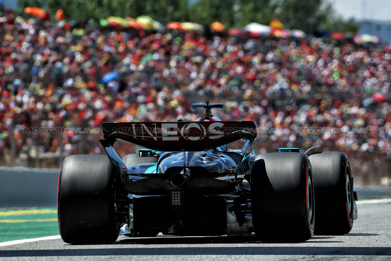 GP SPAGNA, George Russell (GBR) Mercedes AMG F1 W15.

22.06.2024. Formula 1 World Championship, Rd 10, Spanish Grand Prix, Barcelona, Spain, Qualifiche Day.

 - www.xpbimages.com, EMail: requests@xpbimages.com © Copyright: Coates / XPB Images