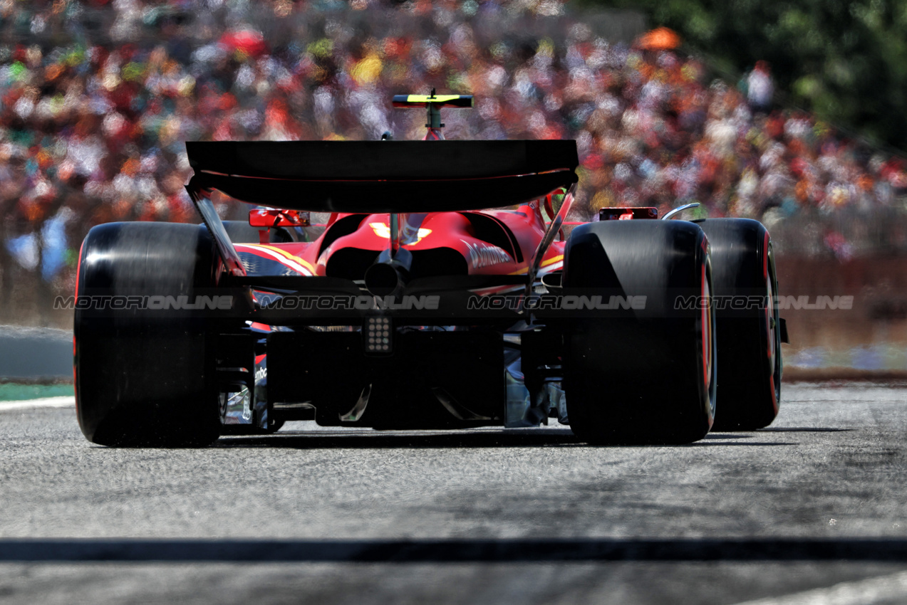 GP SPAGNA, Carlos Sainz Jr (ESP) Ferrari SF-24.

22.06.2024. Formula 1 World Championship, Rd 10, Spanish Grand Prix, Barcelona, Spain, Qualifiche Day.

 - www.xpbimages.com, EMail: requests@xpbimages.com © Copyright: Coates / XPB Images