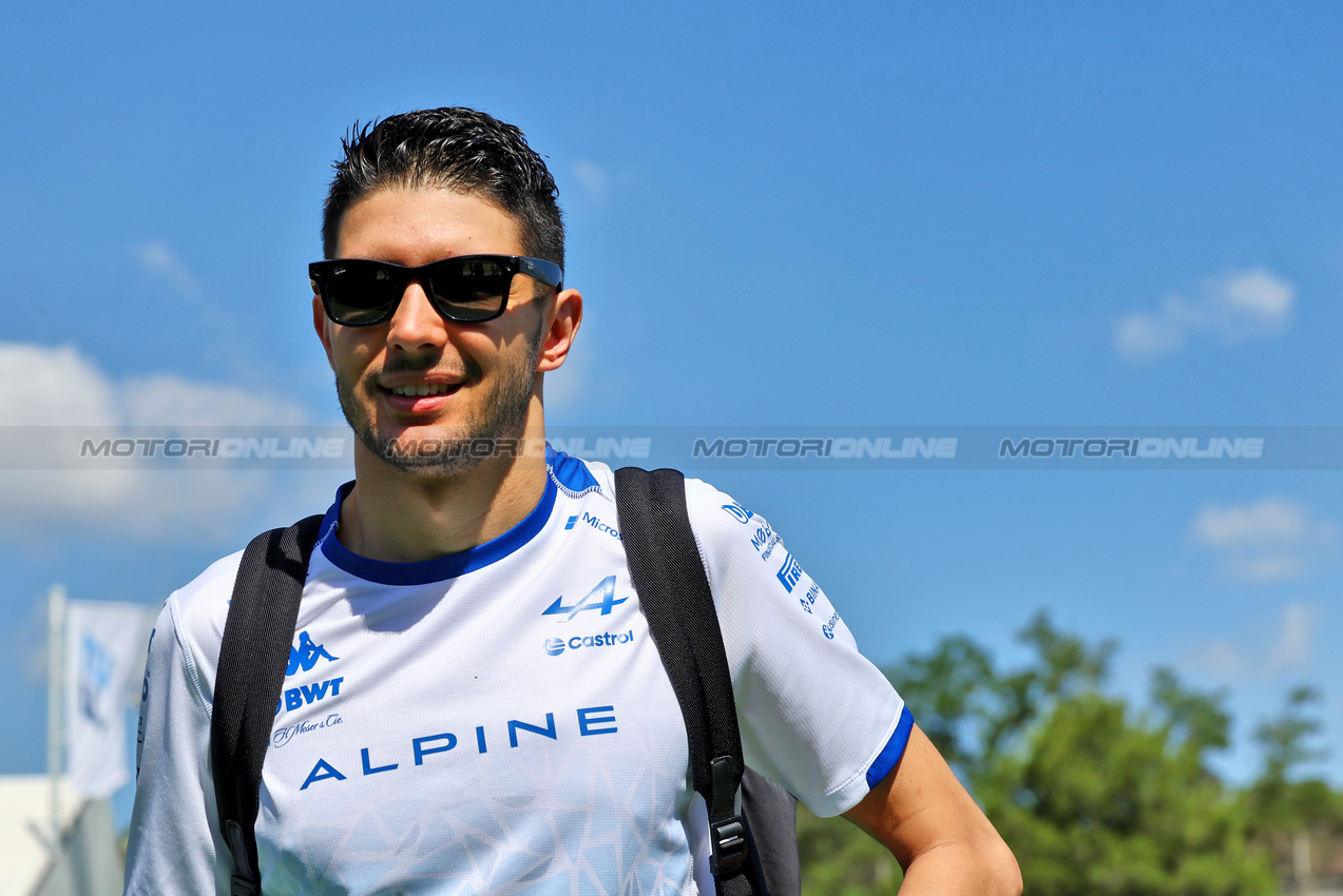 GP SPAGNA, Esteban Ocon (FRA) Alpine F1 Team.

22.06.2024. Formula 1 World Championship, Rd 10, Spanish Grand Prix, Barcelona, Spain, Qualifiche Day.

- www.xpbimages.com, EMail: requests@xpbimages.com © Copyright: Batchelor / XPB Images