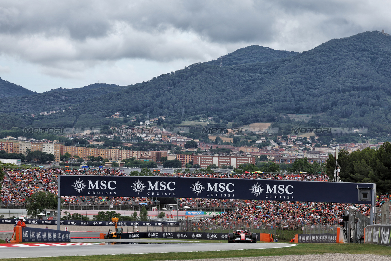 GP SPAGNA, Carlos Sainz Jr (ESP) Ferrari SF-24.

22.06.2024. Formula 1 World Championship, Rd 10, Spanish Grand Prix, Barcelona, Spain, Qualifiche Day.

- www.xpbimages.com, EMail: requests@xpbimages.com © Copyright: Moy / XPB Images