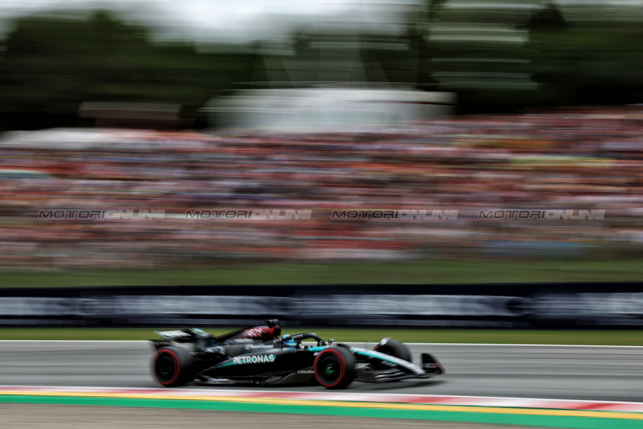 GP SPAGNA, George Russell (GBR) Mercedes AMG F1 W15.

22.06.2024. Formula 1 World Championship, Rd 10, Spanish Grand Prix, Barcelona, Spain, Qualifiche Day.

 - www.xpbimages.com, EMail: requests@xpbimages.com © Copyright: Coates / XPB Images