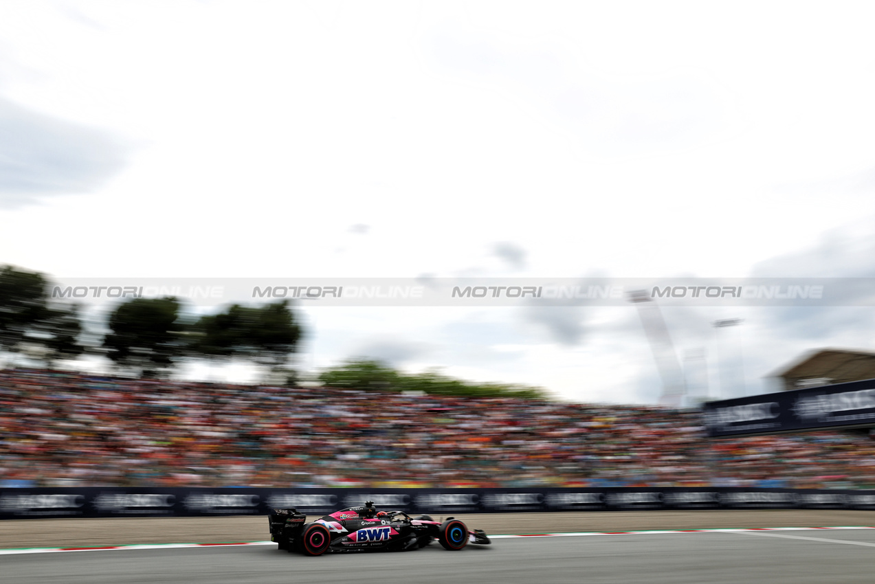 GP SPAGNA, Esteban Ocon (FRA) Alpine F1 Team A524.

22.06.2024. Formula 1 World Championship, Rd 10, Spanish Grand Prix, Barcelona, Spain, Qualifiche Day.

 - www.xpbimages.com, EMail: requests@xpbimages.com © Copyright: Coates / XPB Images