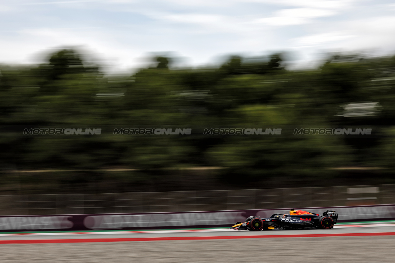 GP SPAGNA, Max Verstappen (NLD) Red Bull Racing RB20.

22.06.2024. Formula 1 World Championship, Rd 10, Spanish Grand Prix, Barcelona, Spain, Qualifiche Day.

- www.xpbimages.com, EMail: requests@xpbimages.com © Copyright: Rew / XPB Images