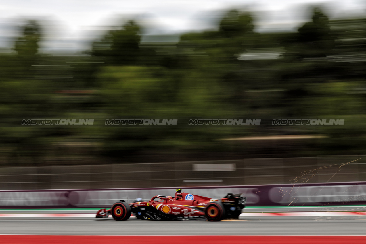 GP SPAGNA, Carlos Sainz Jr (ESP) Ferrari SF-24.

22.06.2024. Formula 1 World Championship, Rd 10, Spanish Grand Prix, Barcelona, Spain, Qualifiche Day.

- www.xpbimages.com, EMail: requests@xpbimages.com © Copyright: Rew / XPB Images