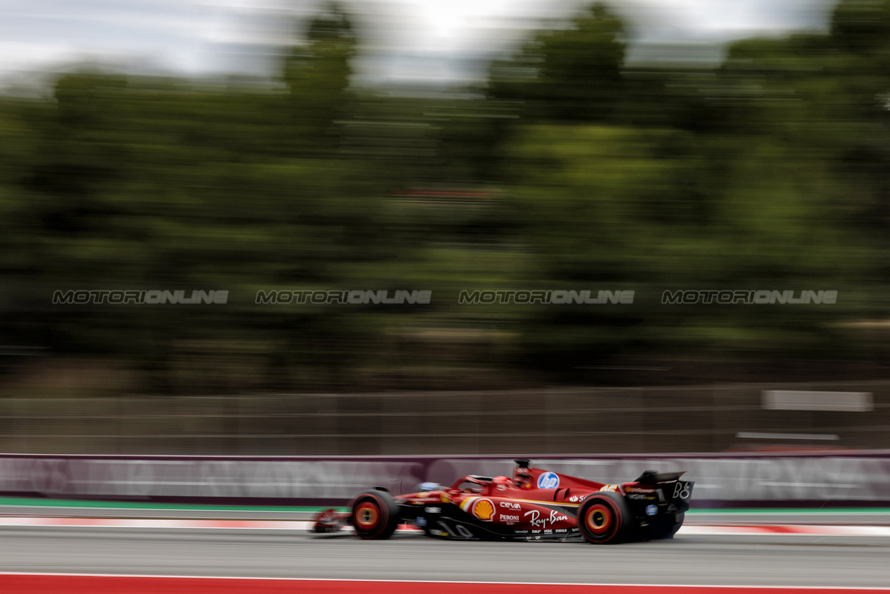 GP SPAGNA, Charles Leclerc (MON) Ferrari SF-24.

22.06.2024. Formula 1 World Championship, Rd 10, Spanish Grand Prix, Barcelona, Spain, Qualifiche Day.

- www.xpbimages.com, EMail: requests@xpbimages.com © Copyright: Rew / XPB Images