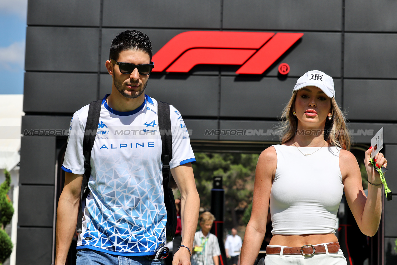 GP SPAGNA, Esteban Ocon (FRA) Alpine F1 Team with Domenica Flavy Barla (FRA).

22.06.2024. Formula 1 World Championship, Rd 10, Spanish Grand Prix, Barcelona, Spain, Qualifiche Day.

- www.xpbimages.com, EMail: requests@xpbimages.com © Copyright: Moy / XPB Images