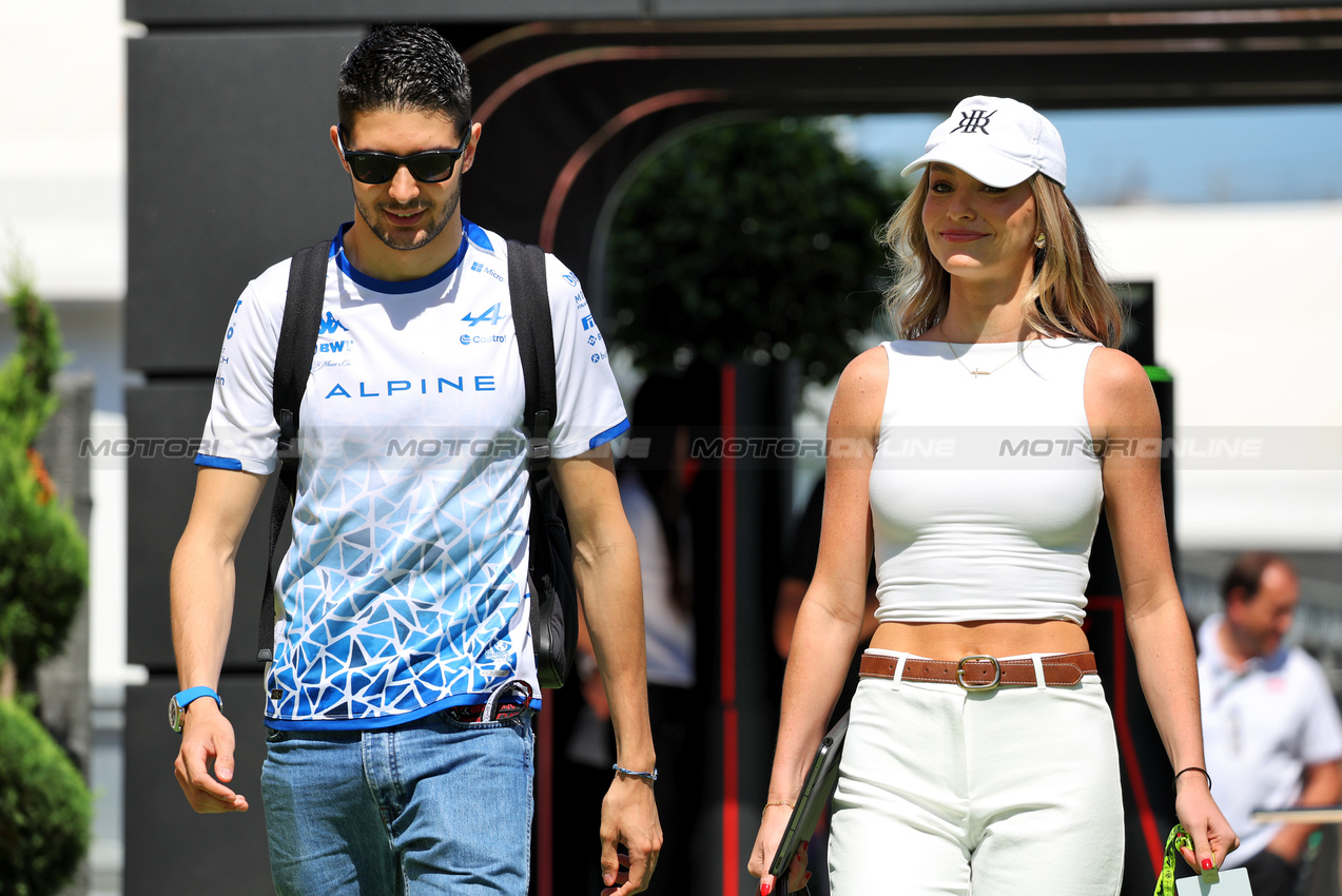 GP SPAGNA, Esteban Ocon (FRA) Alpine F1 Team with Domenica Flavy Barla (FRA).

22.06.2024. Formula 1 World Championship, Rd 10, Spanish Grand Prix, Barcelona, Spain, Qualifiche Day.

- www.xpbimages.com, EMail: requests@xpbimages.com © Copyright: Rew / XPB Images