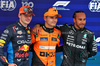 GP SPAGNA, The top three in qualifying parc ferme (L to R): Max Verstappen (NLD) Red Bull Racing, second; Lando Norris (GBR) McLaren, pole position; Lewis Hamilton (GBR) Mercedes AMG F1, third.

22.06.2024. Formula 1 World Championship, Rd 10, Spanish Grand Prix, Barcelona, Spain, Qualifiche Day.

- www.xpbimages.com, EMail: requests@xpbimages.com © Copyright: Moy / XPB Images