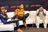 GP SPAGNA, (L to R): Max Verstappen (NLD) Red Bull Racing; Lando Norris (GBR) McLaren; e Lewis Hamilton (GBR) Mercedes AMG F1, in the post qualifying FIA Press Conference.

22.06.2024. Formula 1 World Championship, Rd 10, Spanish Grand Prix, Barcelona, Spain, Qualifiche Day.

- www.xpbimages.com, EMail: requests@xpbimages.com © Copyright: Batchelor / XPB Images