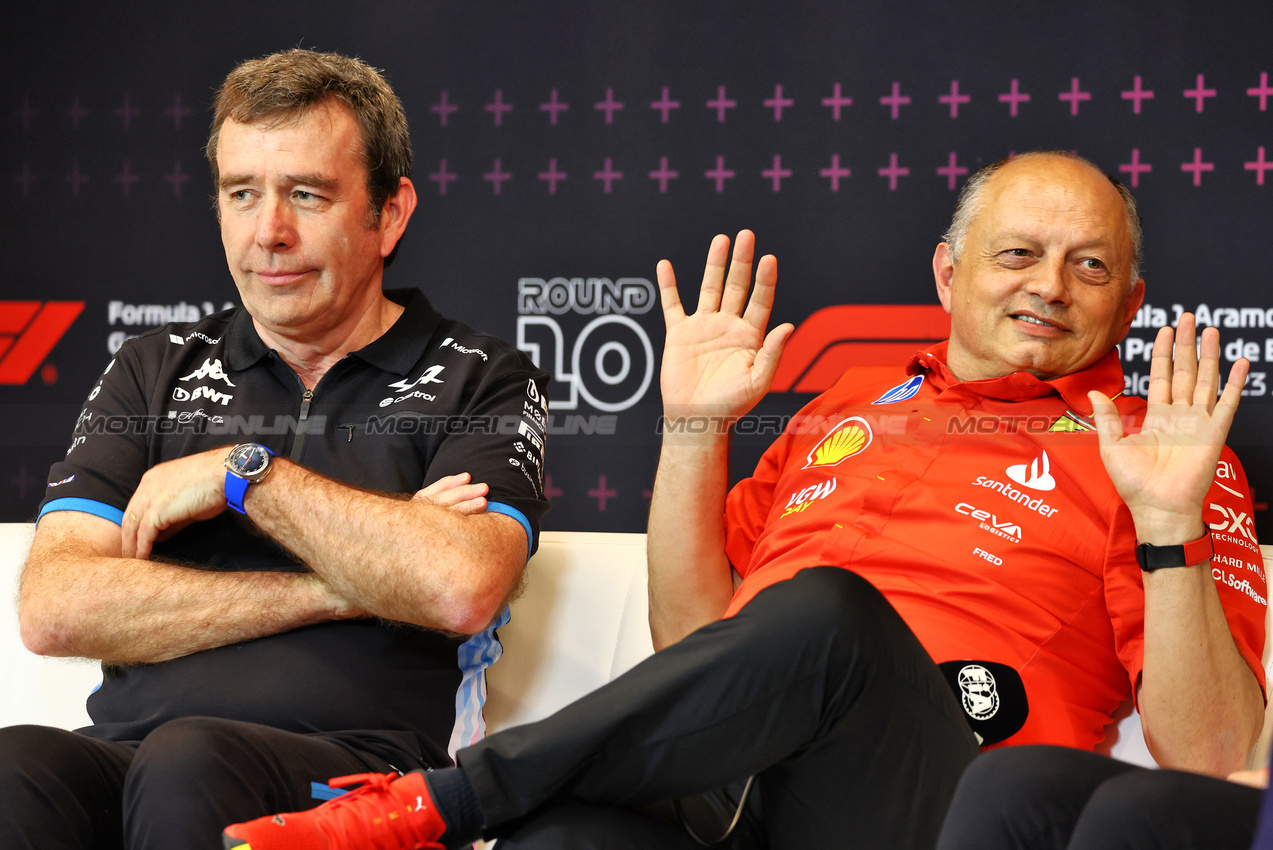 GP SPAGNA, (L to R): Bruno Famin (FRA) Alpine Motorsports Vice President e Alpine F1 Team Team Principal e Frederic Vasseur (FRA) Ferrari Team Principal in the FIA Press Conference.

21.06.2024 Formula 1 World Championship, Rd 10, Spanish Grand Prix, Barcelona, Spain, Practice Day.

- www.xpbimages.com, EMail: requests@xpbimages.com © Copyright: Charniaux / XPB Images