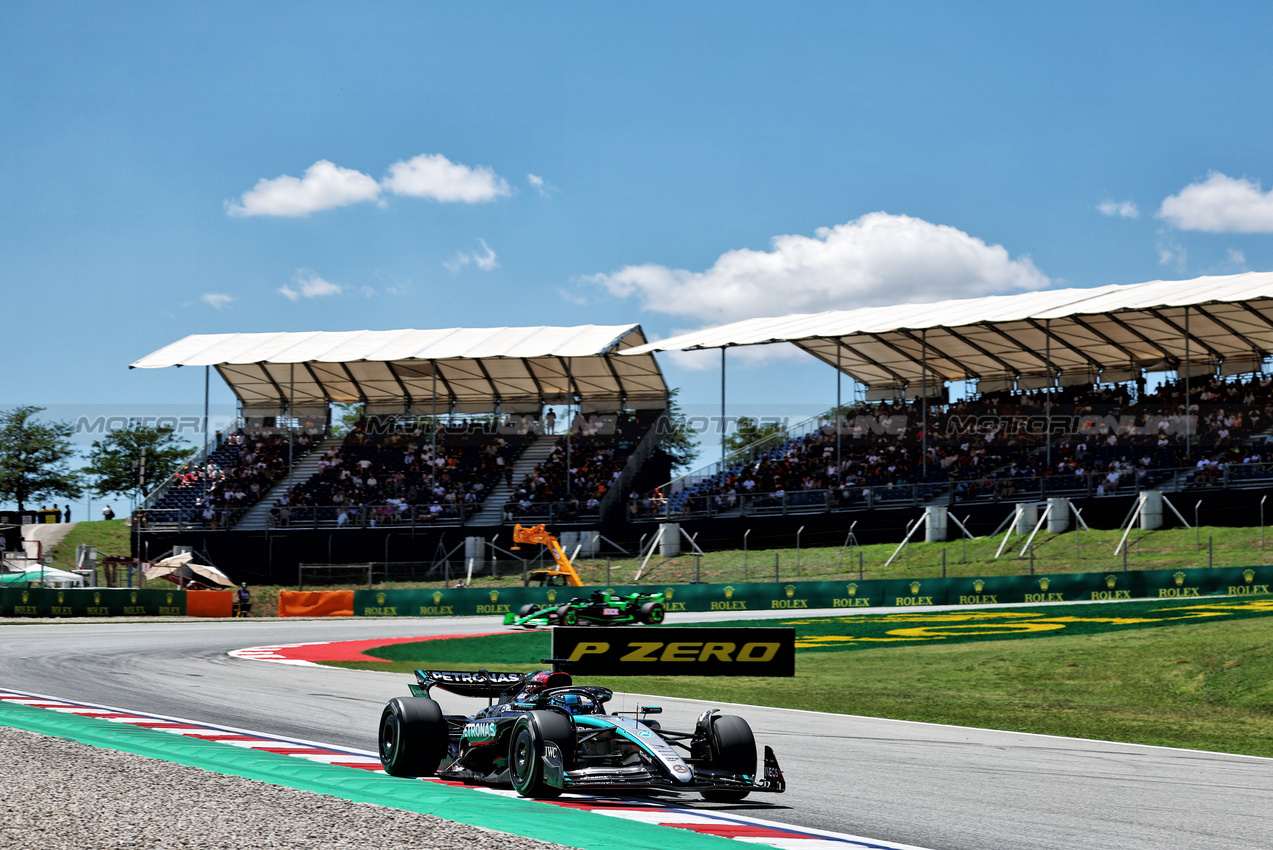 GP SPAGNA, George Russell (GBR) Mercedes AMG F1 W15.

21.06.2024 Formula 1 World Championship, Rd 10, Spanish Grand Prix, Barcelona, Spain, Practice Day.

 - www.xpbimages.com, EMail: requests@xpbimages.com © Copyright: Coates / XPB Images