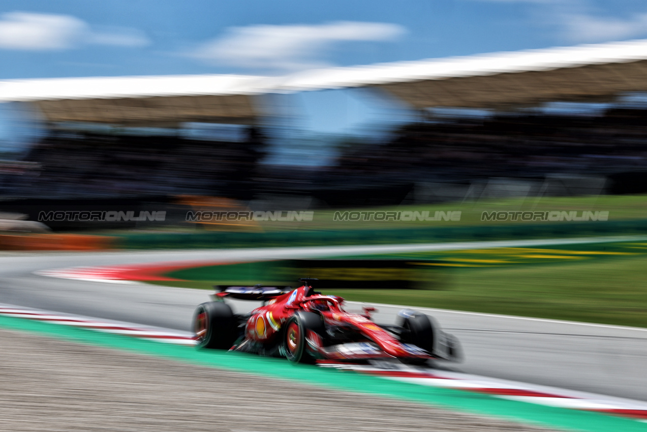 GP SPAGNA, Charles Leclerc (MON) Ferrari SF-24.

21.06.2024 Formula 1 World Championship, Rd 10, Spanish Grand Prix, Barcelona, Spain, Practice Day.

 - www.xpbimages.com, EMail: requests@xpbimages.com © Copyright: Coates / XPB Images